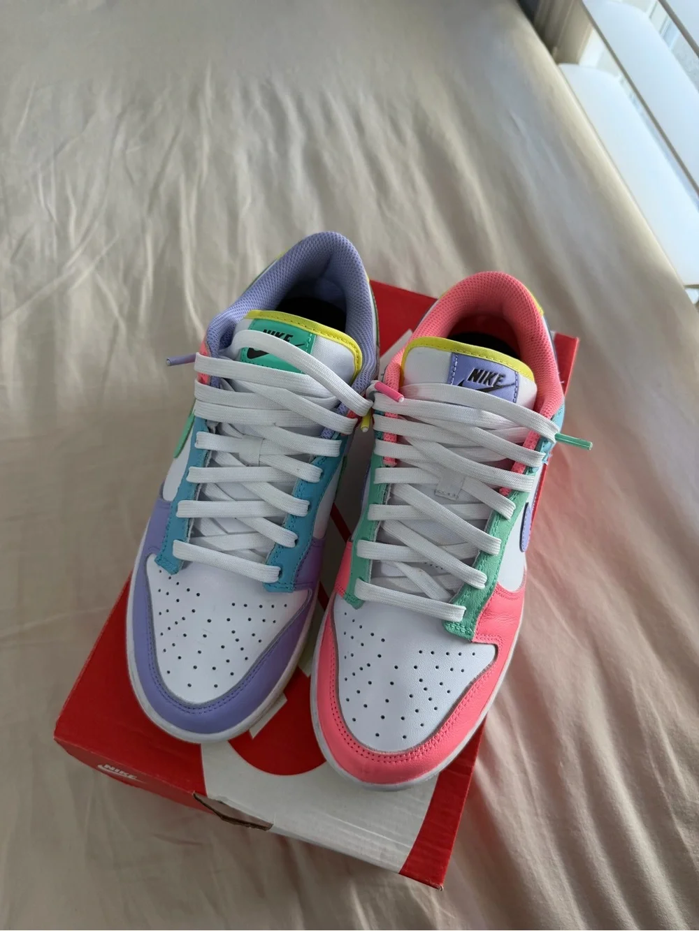 Woman’s Nike Dunks Low - Picture 5 of 10